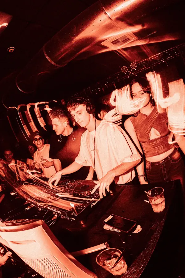 Density - foto 15 (Live)