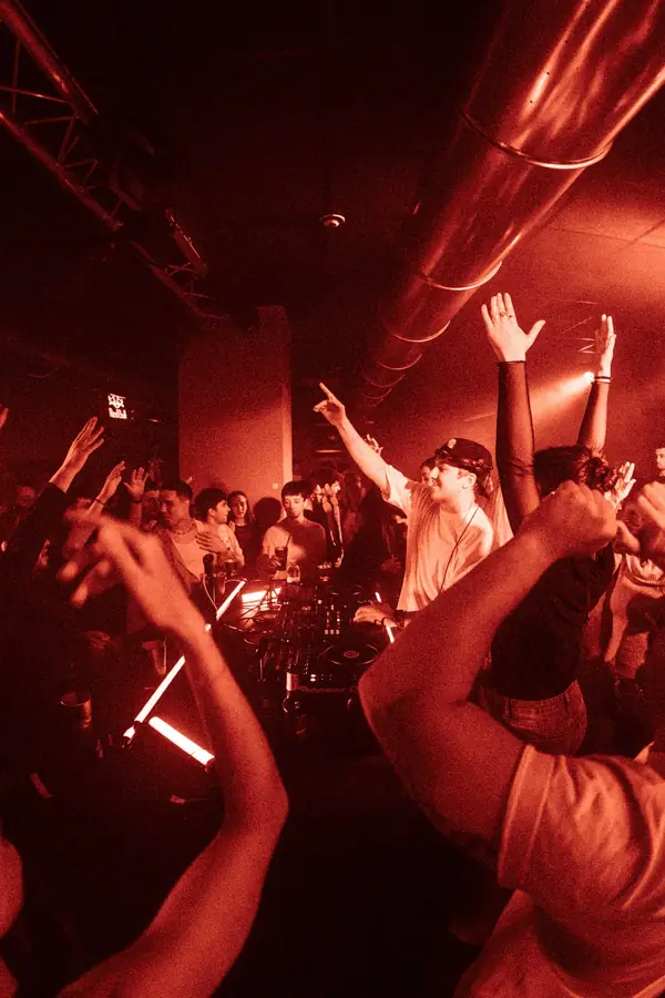 Density - foto 19 (Live)